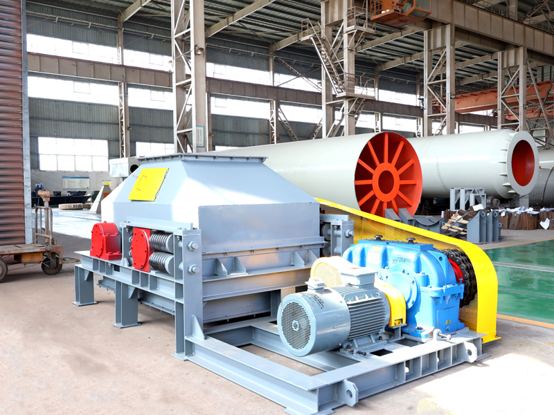 天津水泥院GL1000×900對輥制粒機1.jpg